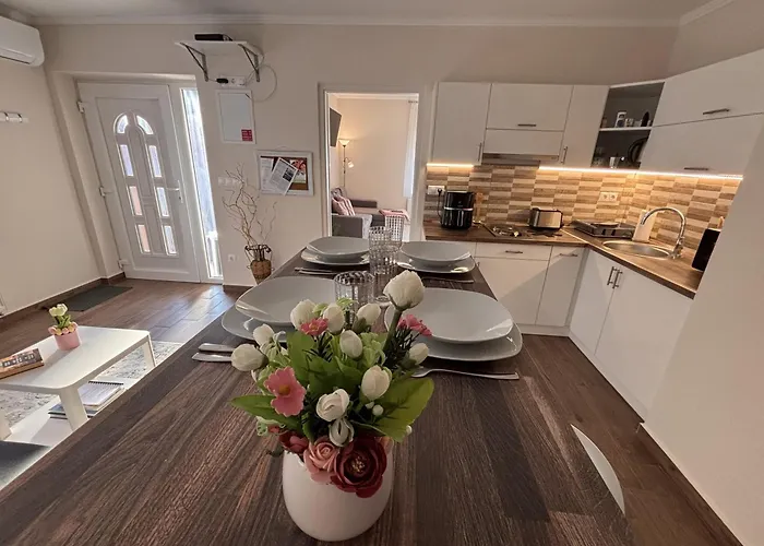 Milano Vendeghaz Apartament Bakonybél